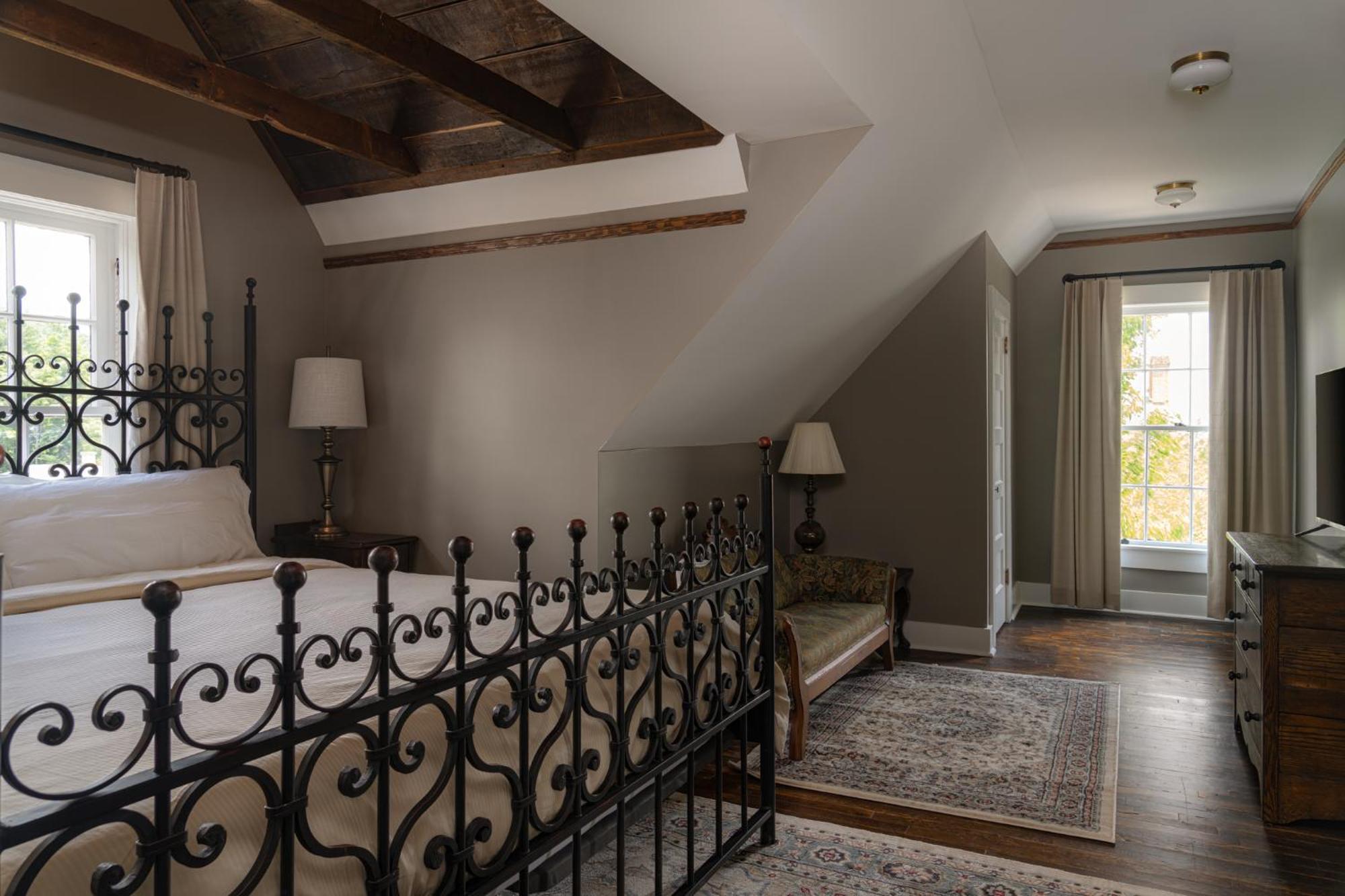 The Nuwray Hotel & Carriage House Burnsville Dış mekan fotoğraf