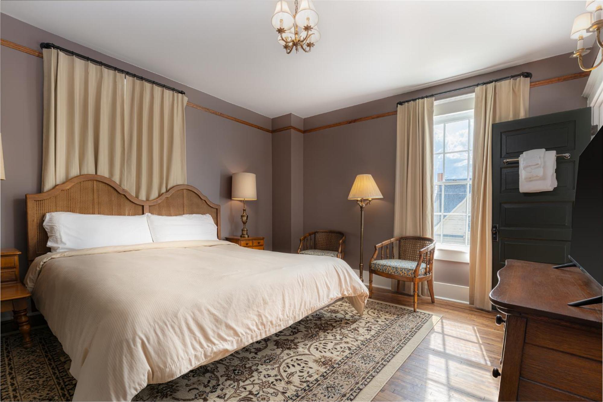 The Nuwray Hotel & Carriage House Burnsville Dış mekan fotoğraf